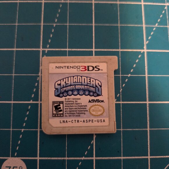 Skylanders Spyro’s Adventure Nintendo 3DS CIB Complete Video Game Tested - Picture 2 of 7